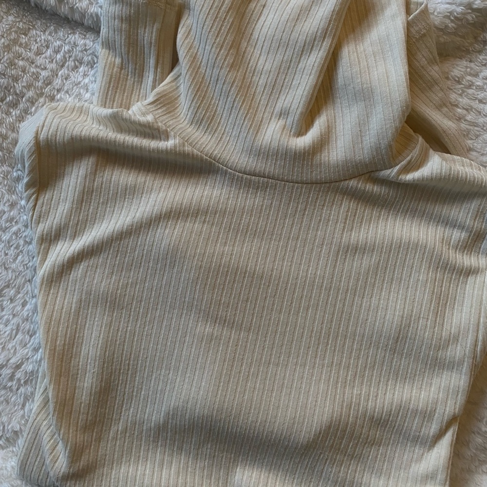 Madewell Cream Turtleneck - worn once